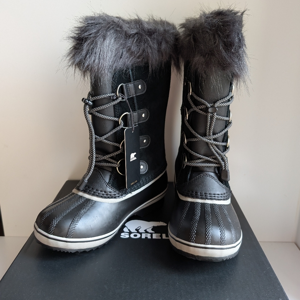Sorel Joan of arctic Winter Boots Youth Size 4 Black new in box